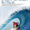 In copertina surfista nel cavo dell’onda