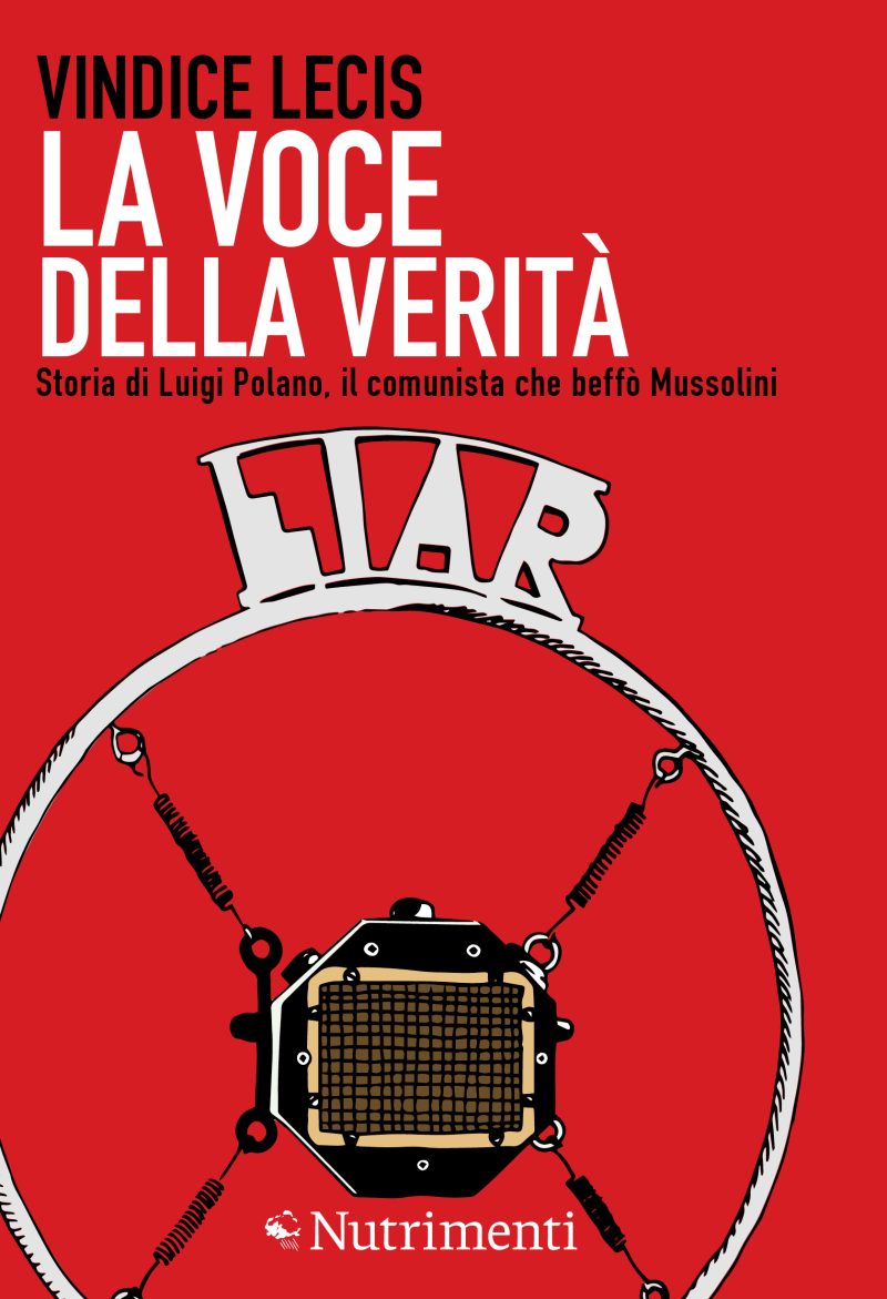 In copertina il microfono delle trasmissioni radiofoniche del 1940