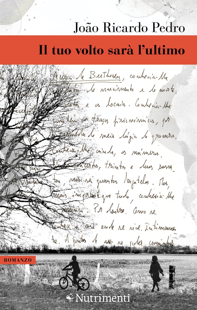 In copertina manoscritto dell’autore in sovrimpressione sulla foto di un paesaggio extraurbano