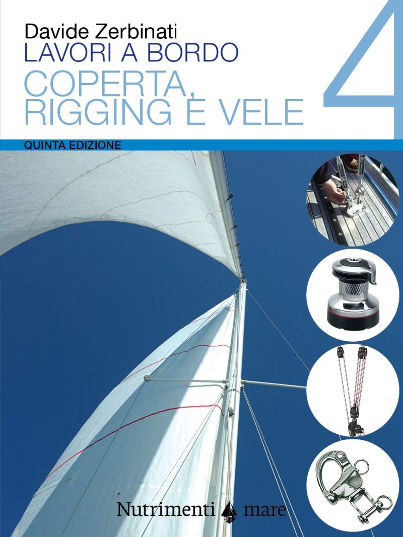 In copertina vista dal basso di un albero maestro con vele spiegate.